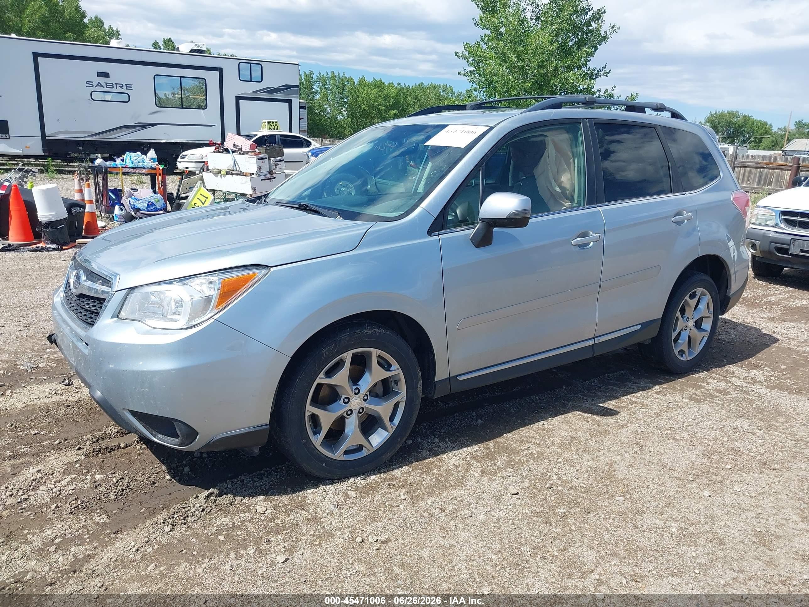 2015 Subaru Forester 2.5i Touring Silver vin: JF2SJAWC0FH553126