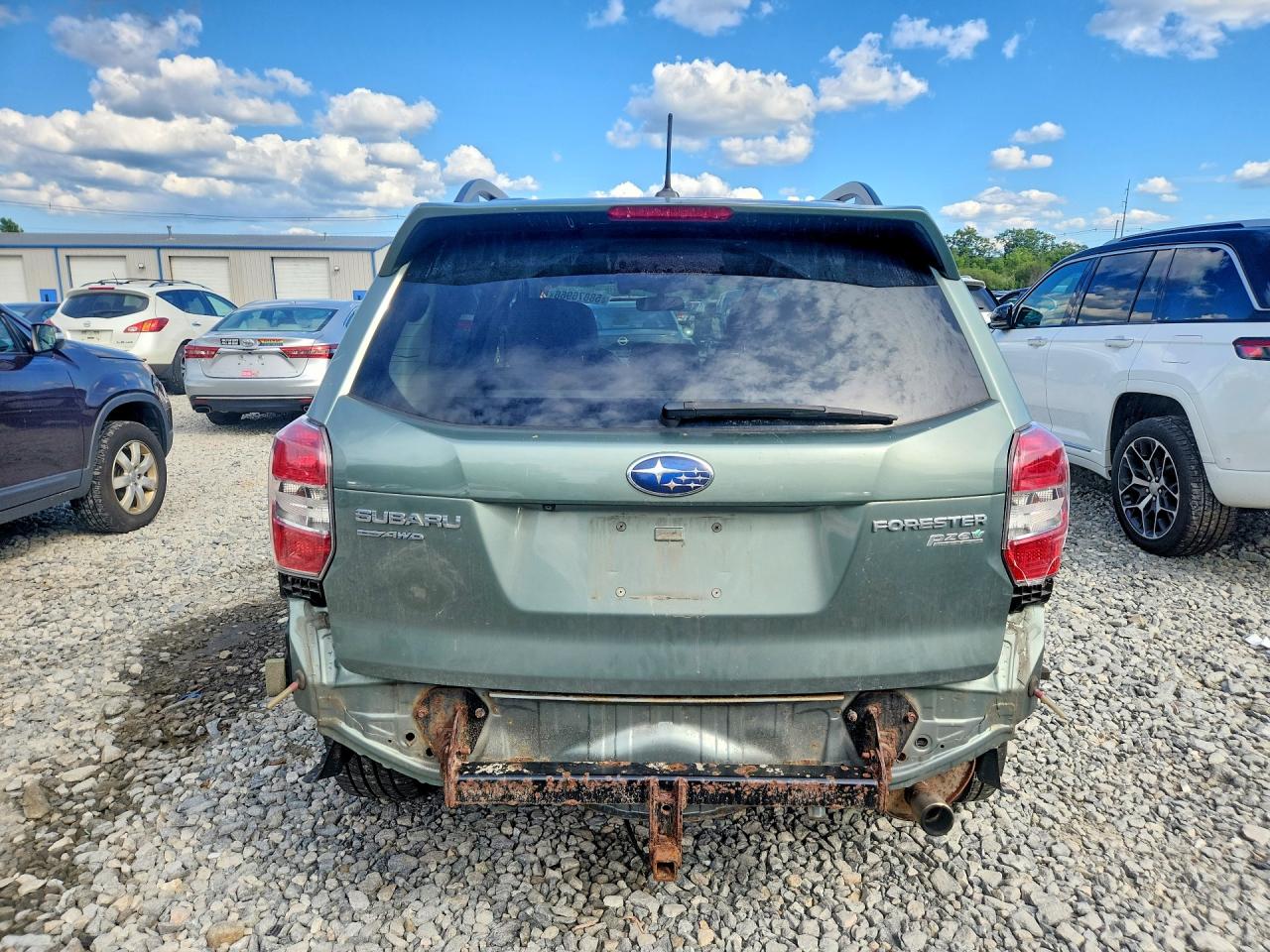 2015 Subaru Forester 2.5i Touring Green vin: JF2SJAWC1FH413621