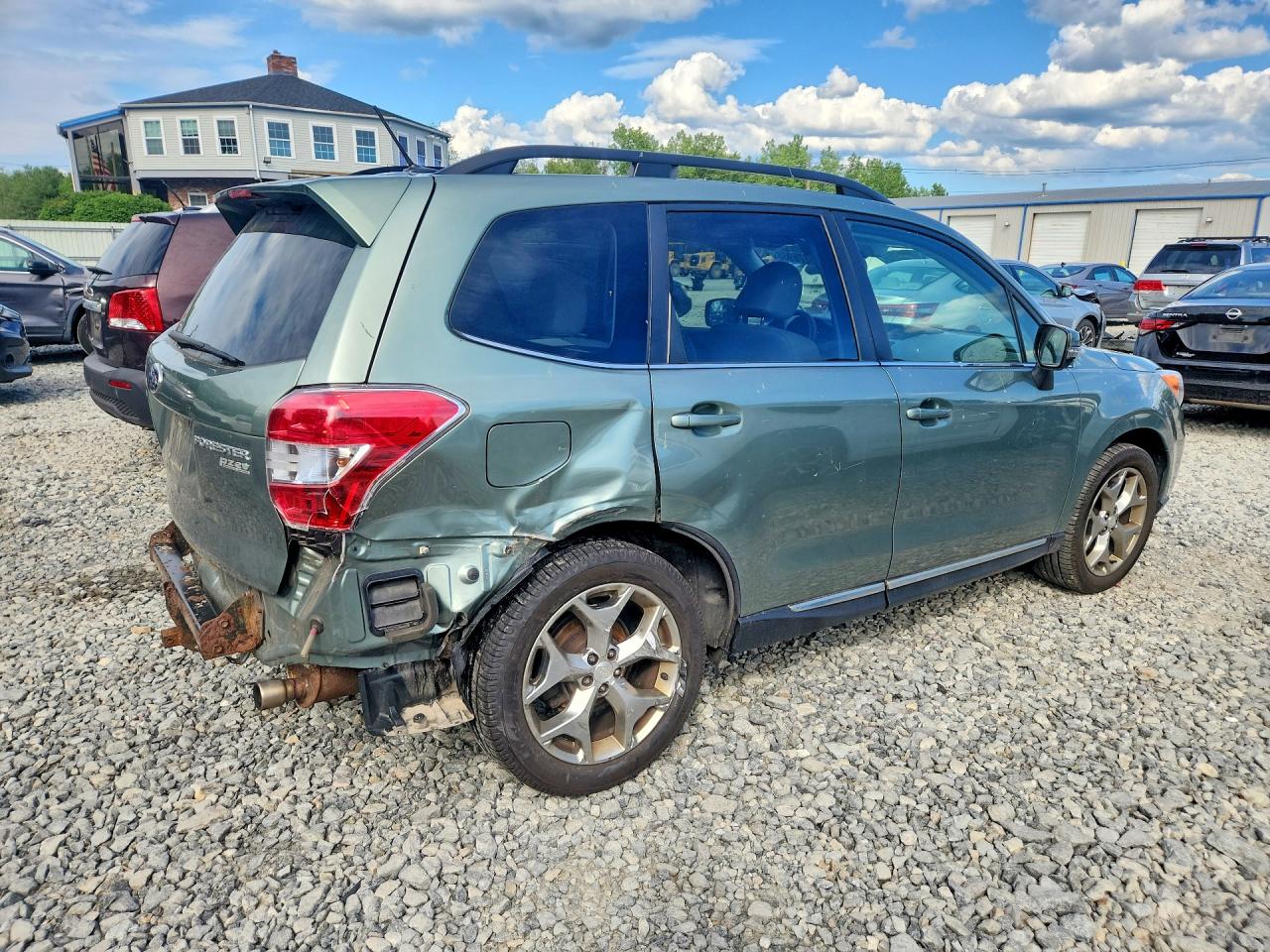 2015 Subaru Forester 2.5i Touring Green vin: JF2SJAWC1FH413621