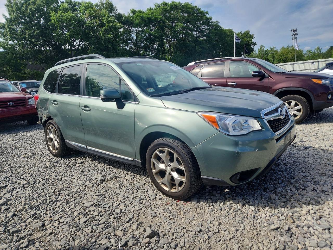 2015 Subaru Forester 2.5i Touring Green vin: JF2SJAWC1FH413621