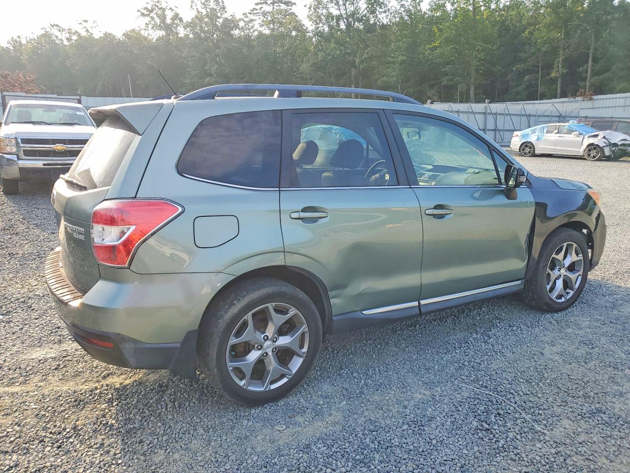 2015 Subaru Forester 2.5i Touring Green vin: JF2SJAWC1FH544032