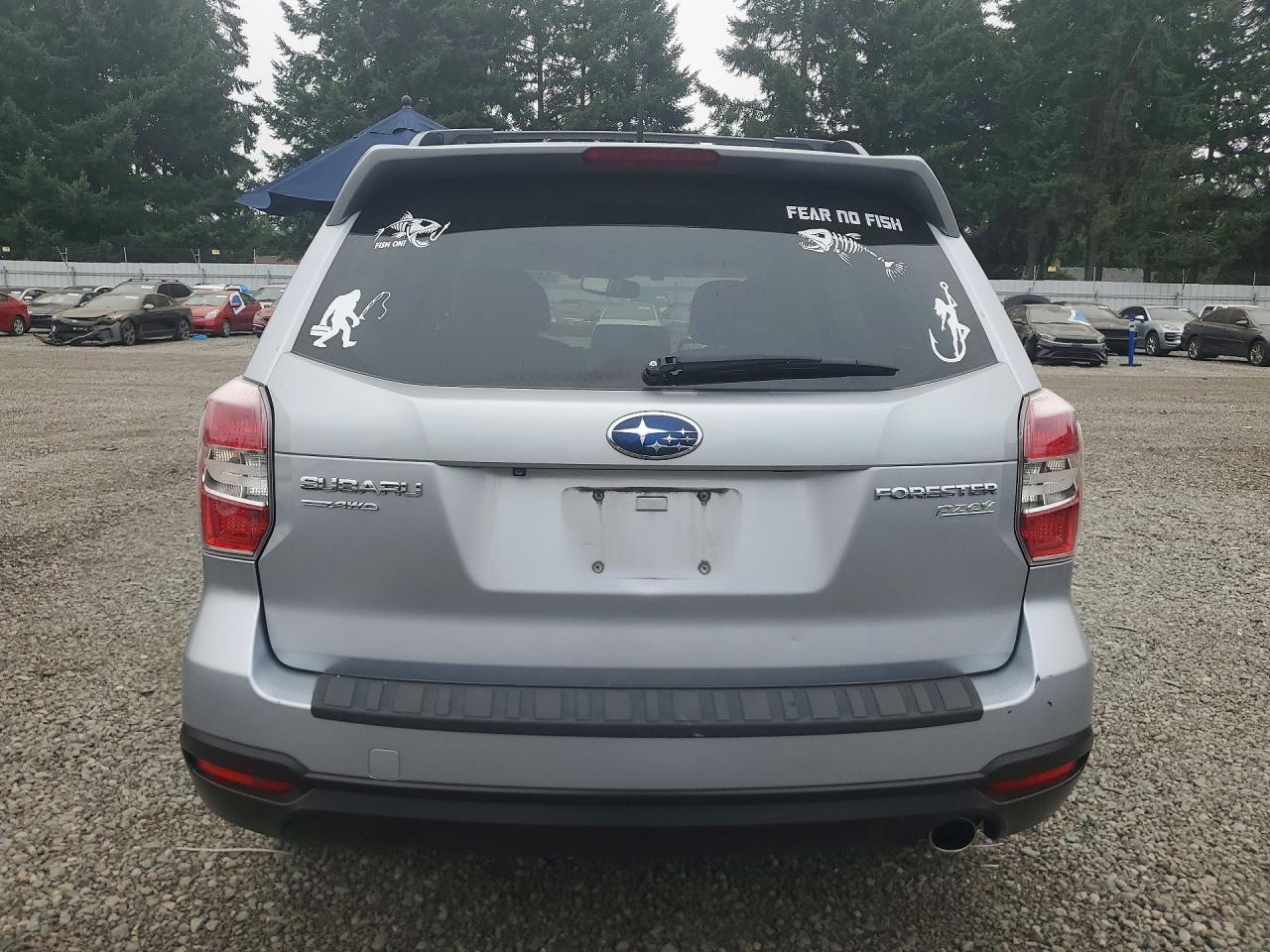 2015 Subaru Forester 2.5i Touring Серебряный vin: JF2SJAWC2FH826874