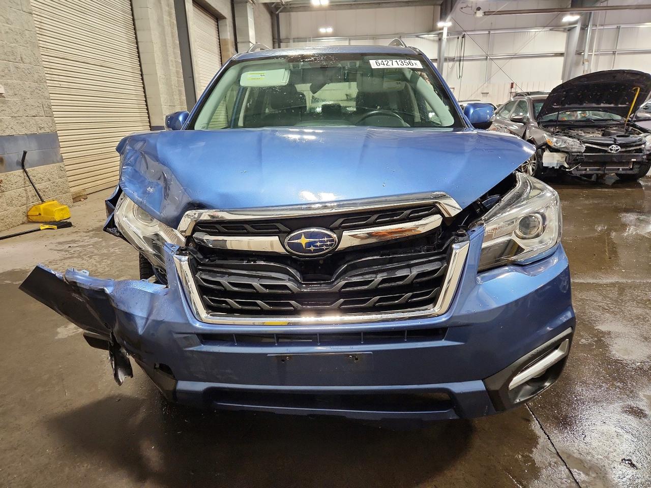 2017 Subaru Forester 2.5i Touring Blue vin: JF2SJAWC2HH483759