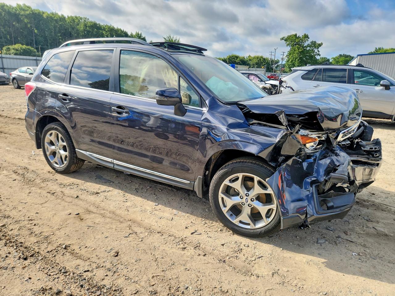 2018 Subaru Forester 2.5i Touring Charcoal vin: JF2SJAWC3JH472047