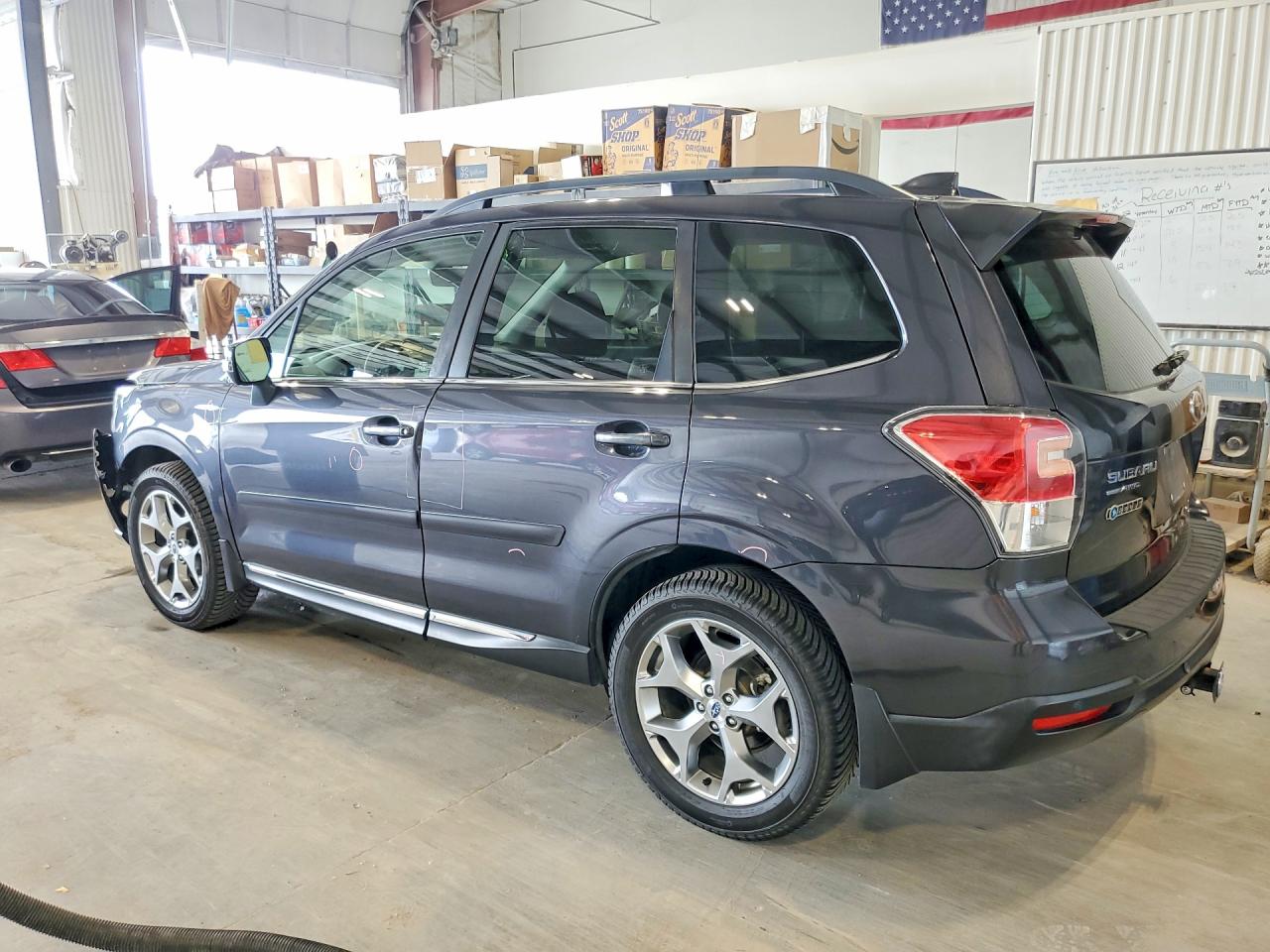 2017 Subaru Forester 2.5i Touring Серый vin: JF2SJAWC4HH430559