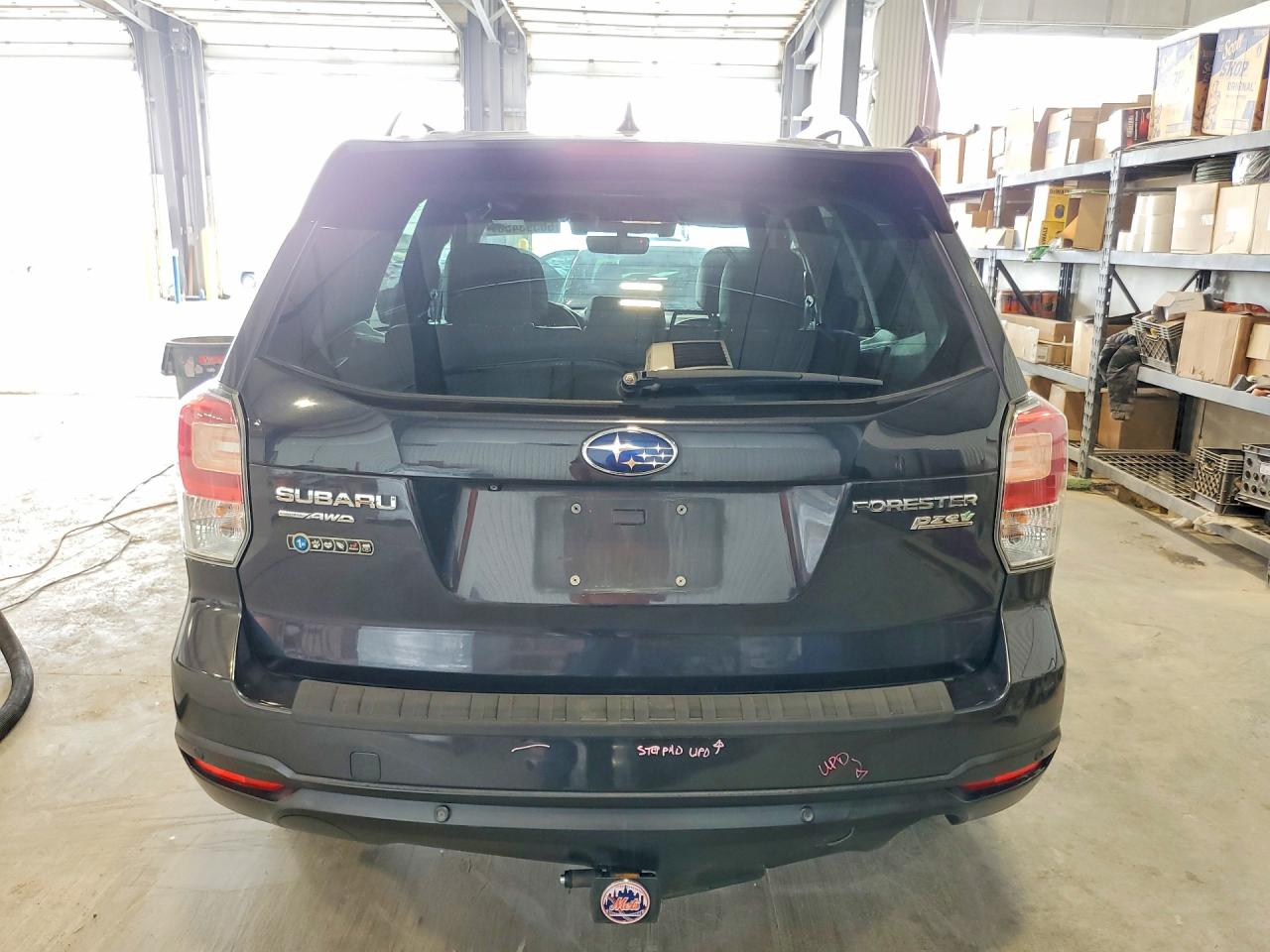 2017 Subaru Forester 2.5i Touring Серый vin: JF2SJAWC4HH430559