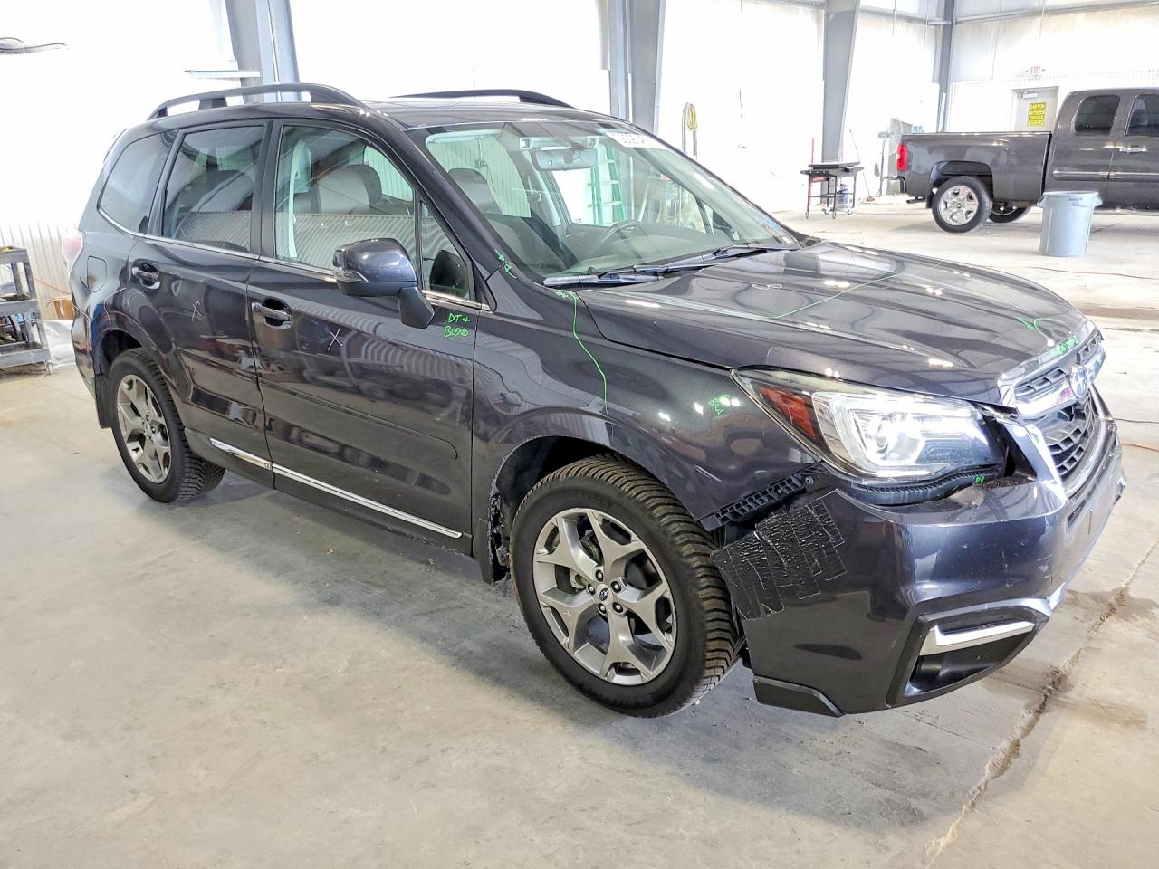 2017 Subaru Forester 2.5i Touring Серый vin: JF2SJAWC4HH430559