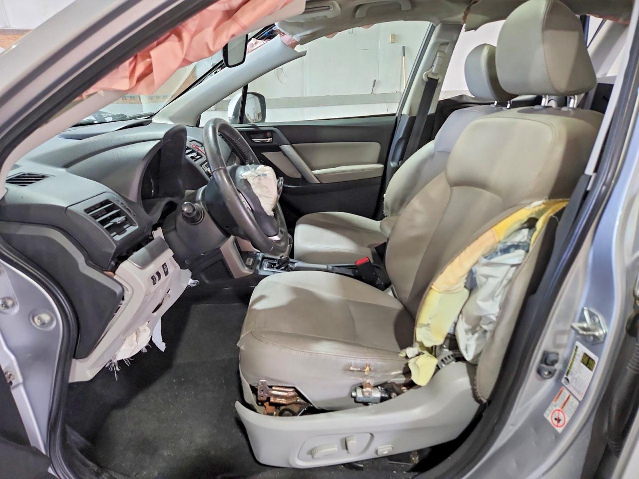 2015 Subaru Forester 2.5i Touring Silver vin: JF2SJAWC5FH433550