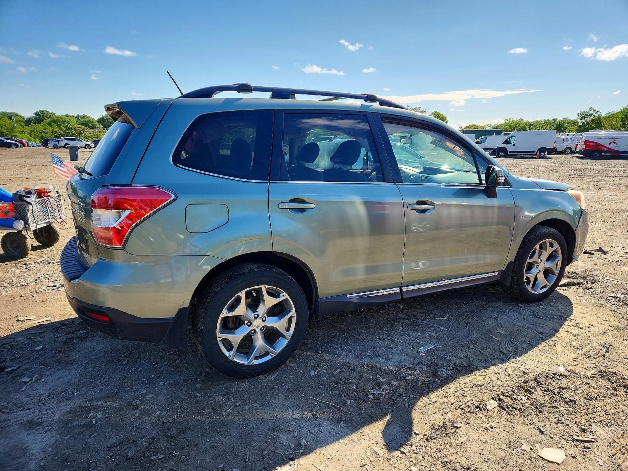 2015 Subaru Forester 2.5i Touring Зеленый vin: JF2SJAWC5FH528108