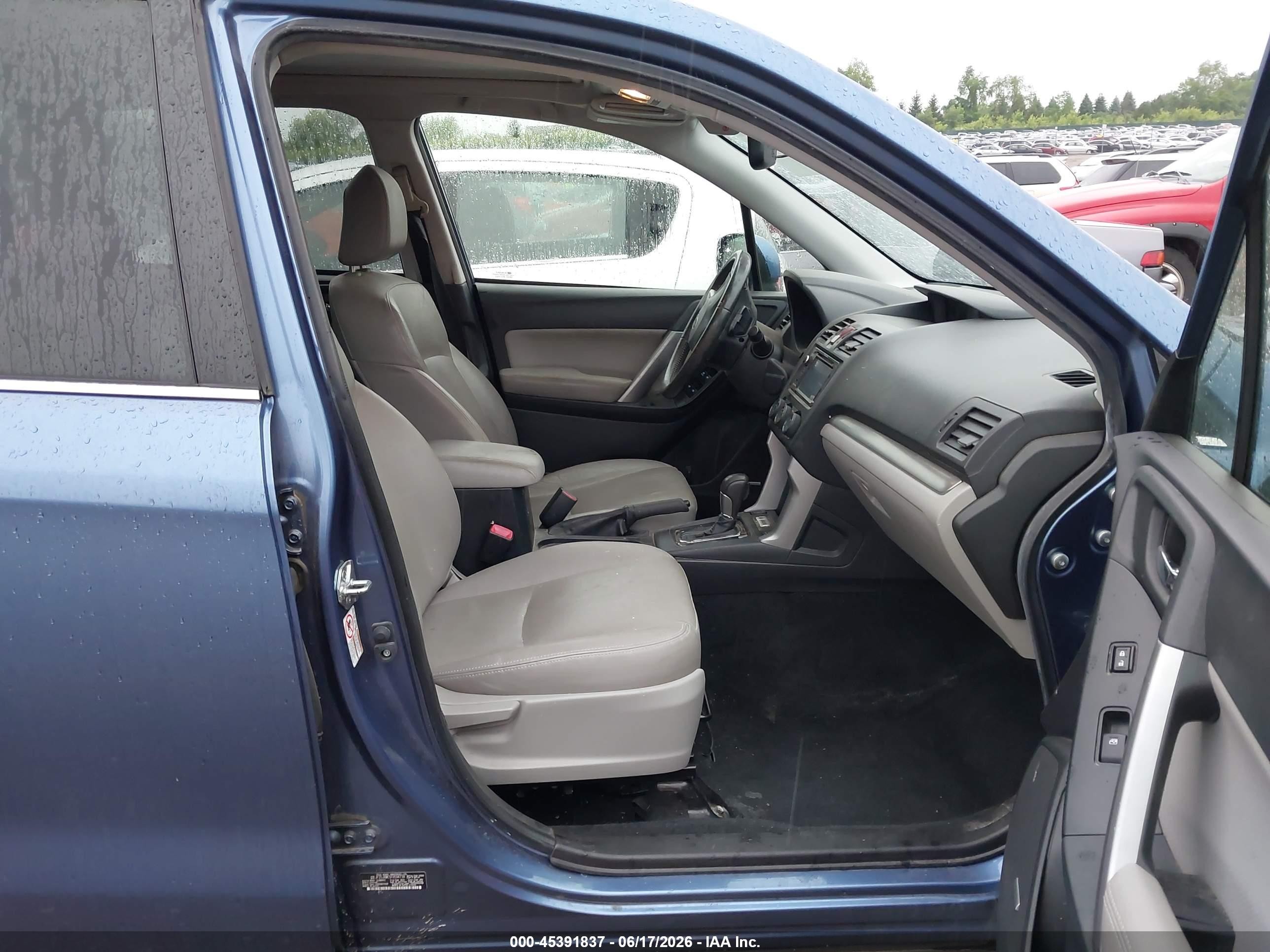 2015 Subaru Forester 2.5i Touring Синий vin: JF2SJAWC5FH594738