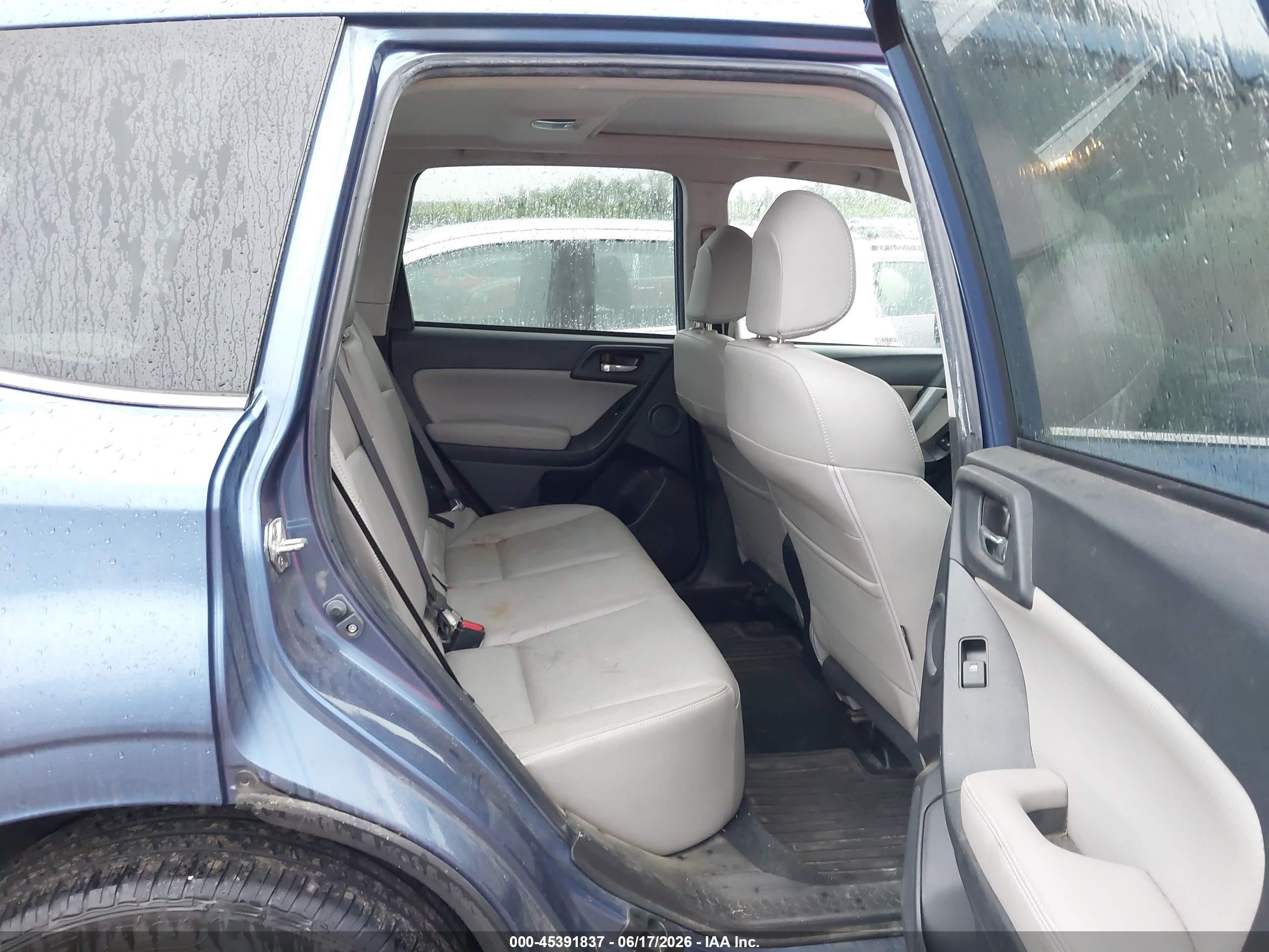 2015 Subaru Forester 2.5i Touring Синий vin: JF2SJAWC5FH594738