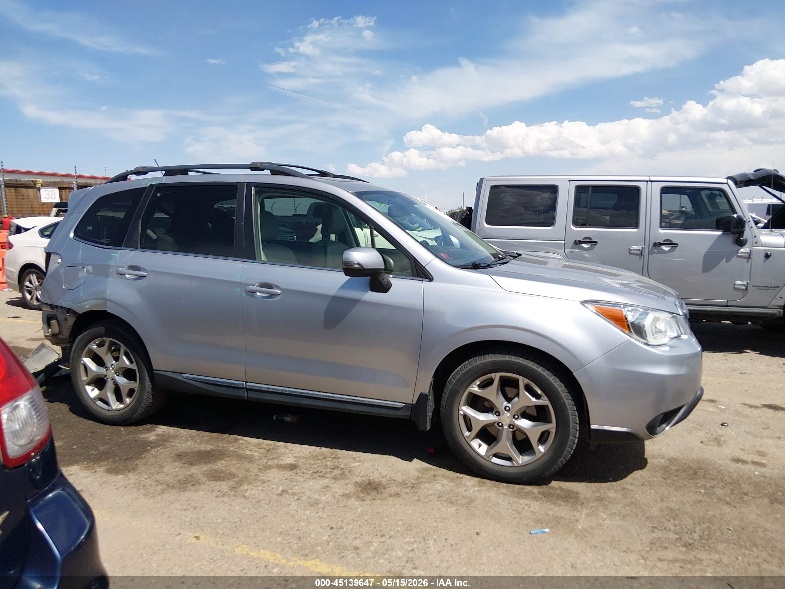 2015 Subaru Forester 2.5i Touring Silver vin: JF2SJAWC6FH441012