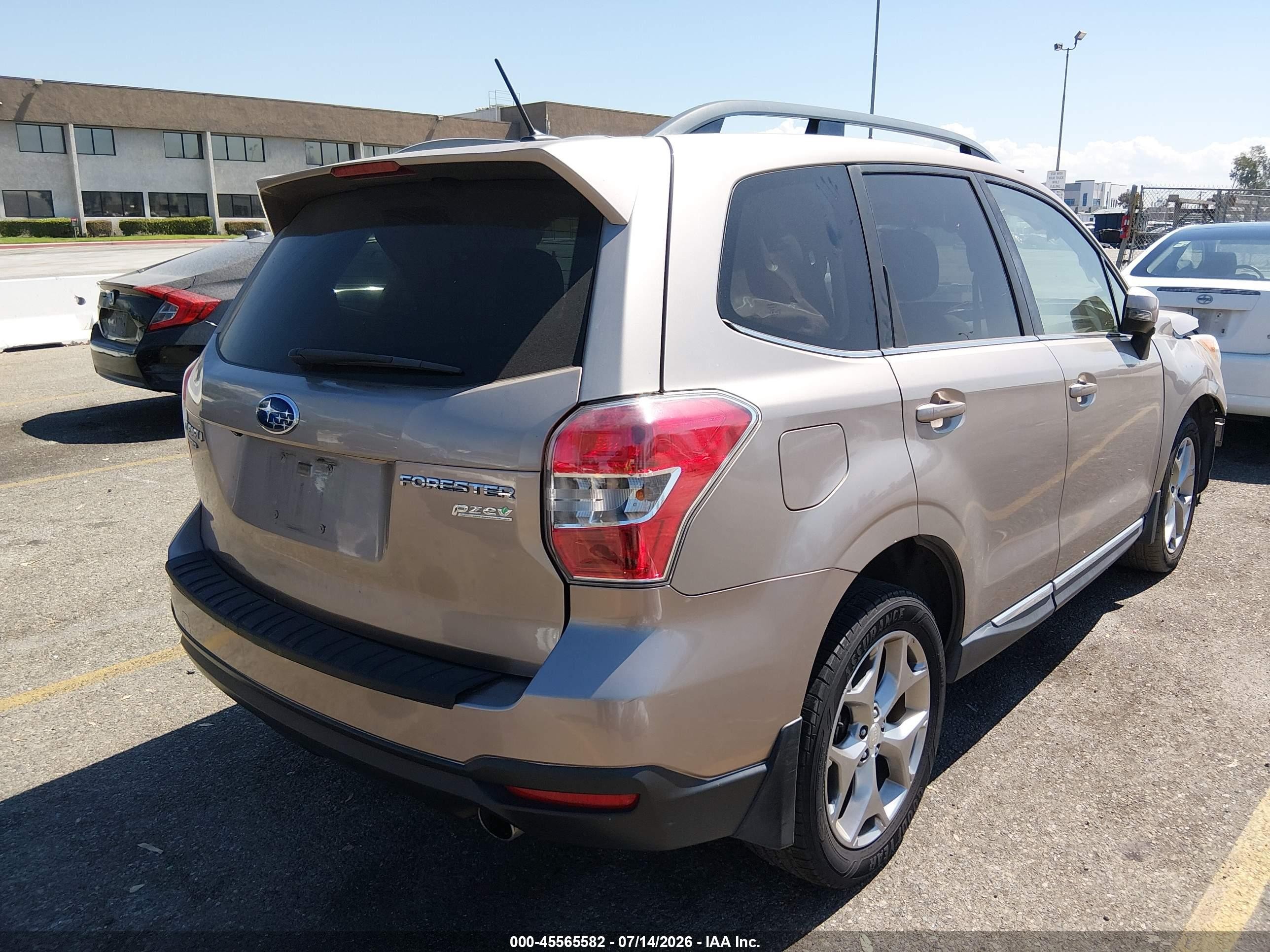 2015 Subaru Forester 2.5i Touring Gold vin: JF2SJAWC6FH592240