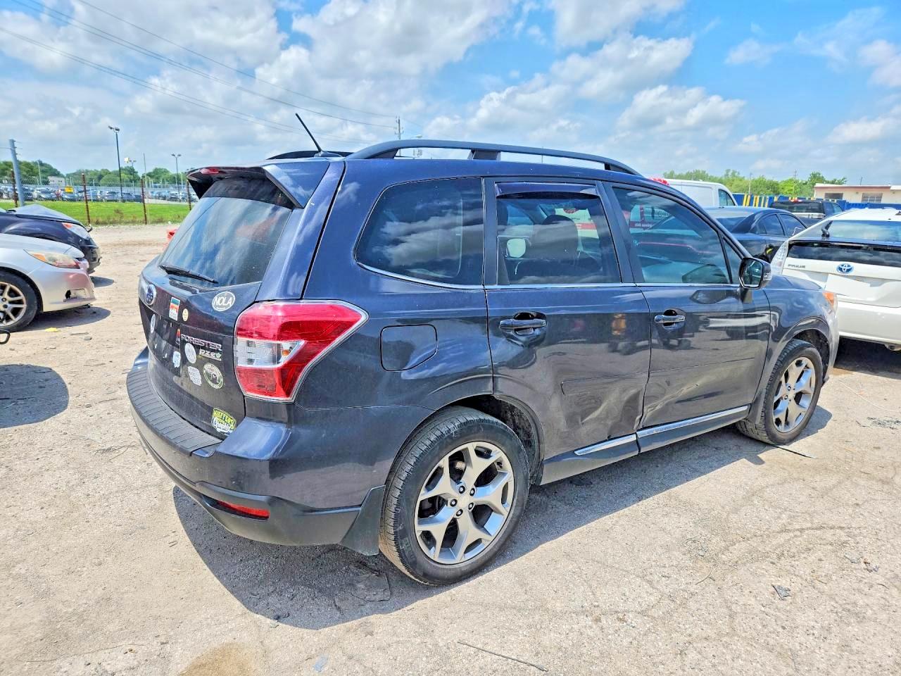 2015 Subaru Forester 2.5i Touring Gray vin: JF2SJAWC6FH803176