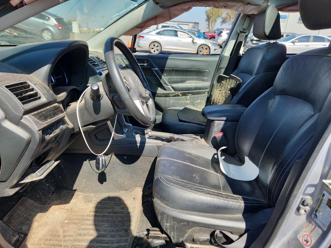 2017 Subaru Forester 2.5i Touring Silver vin: JF2SJAWC6HH565879