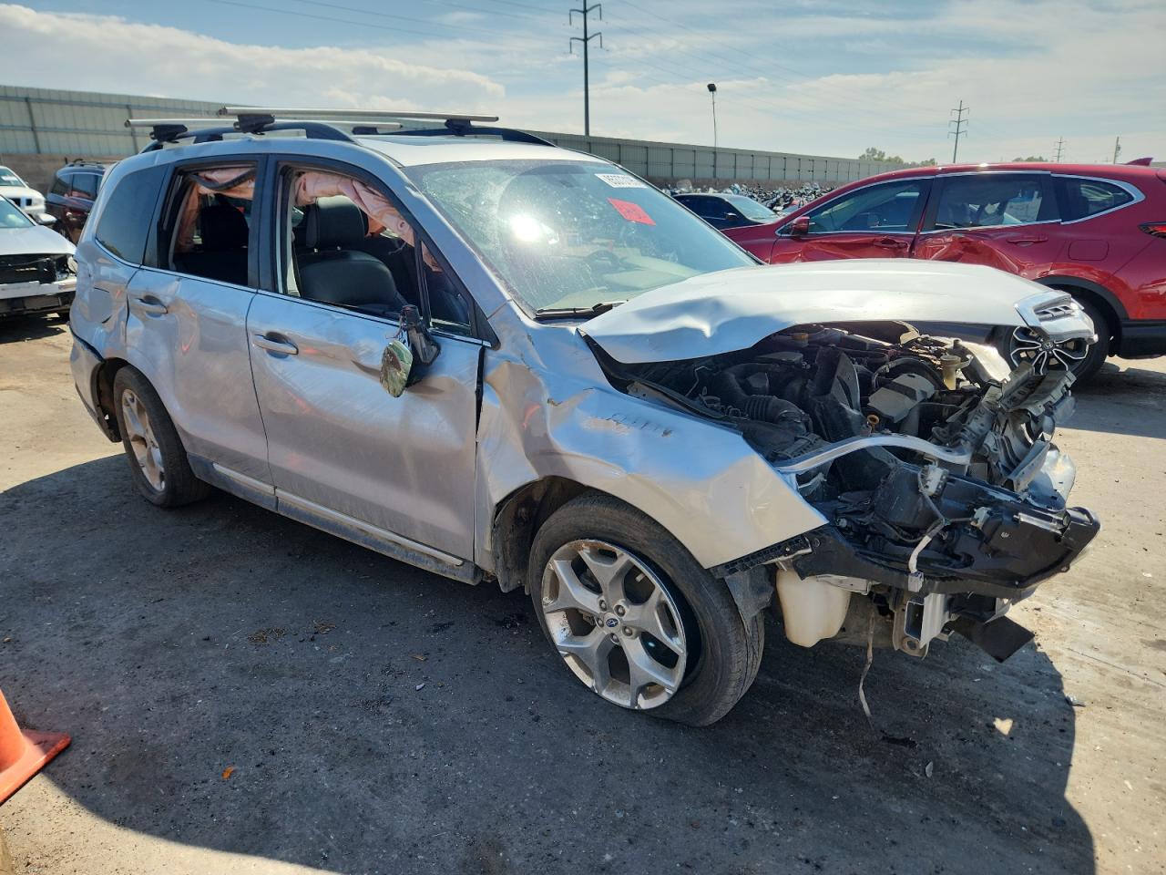 2017 Subaru Forester 2.5i Touring Silver vin: JF2SJAWC6HH565879