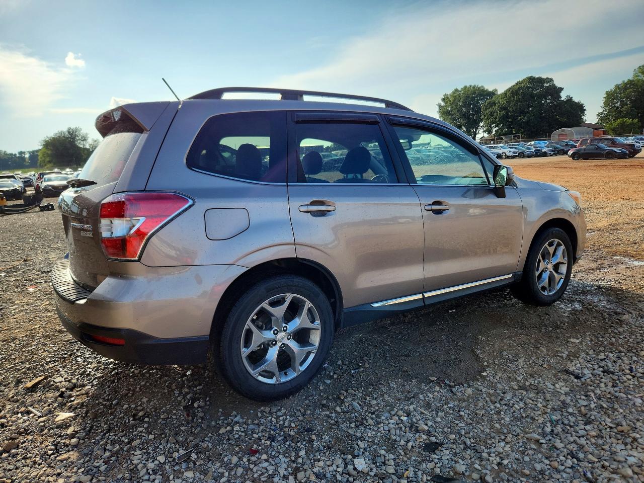 2015 Subaru Forester 2.5i Touring Brown vin: JF2SJAWC7FH429967
