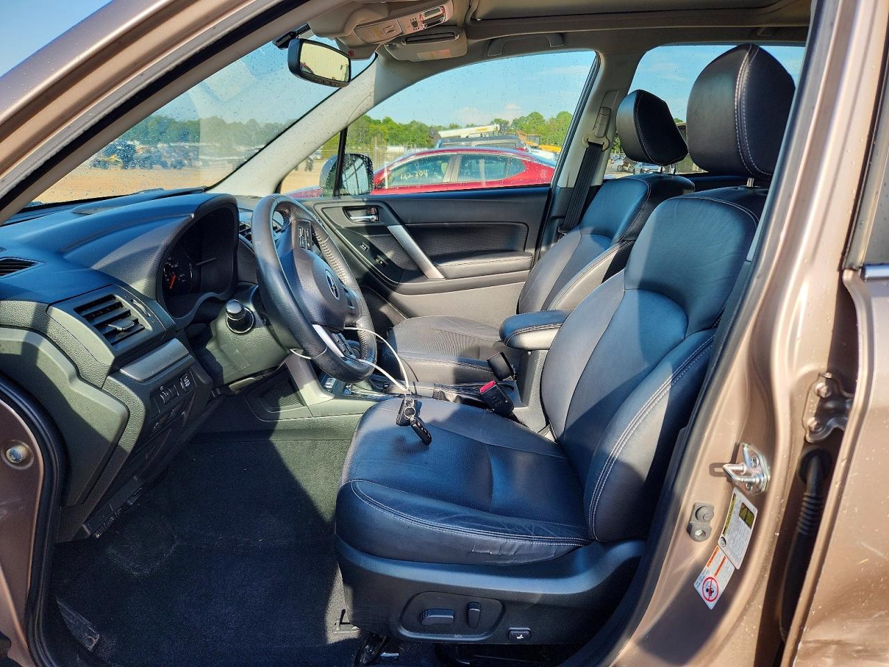 2015 Subaru Forester 2.5i Touring Brown vin: JF2SJAWC7FH429967