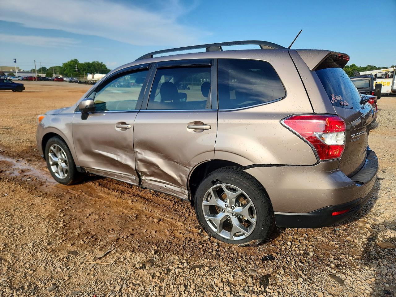 2015 Subaru Forester 2.5i Touring Brown vin: JF2SJAWC7FH429967