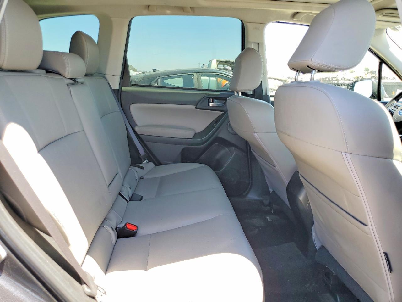 2015 Subaru Forester 2.5i Touring Green vin: JF2SJAWC7FH523699