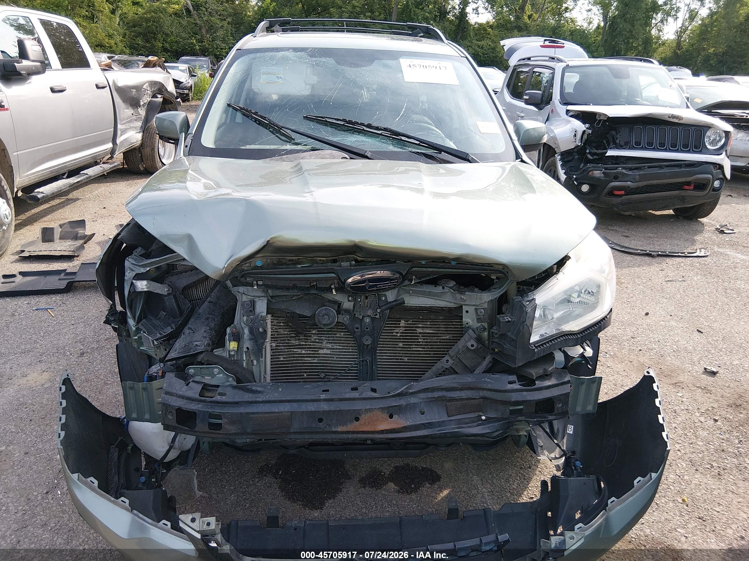 2015 Subaru Forester 2.5i Touring Green vin: JF2SJAWC7FH547257
