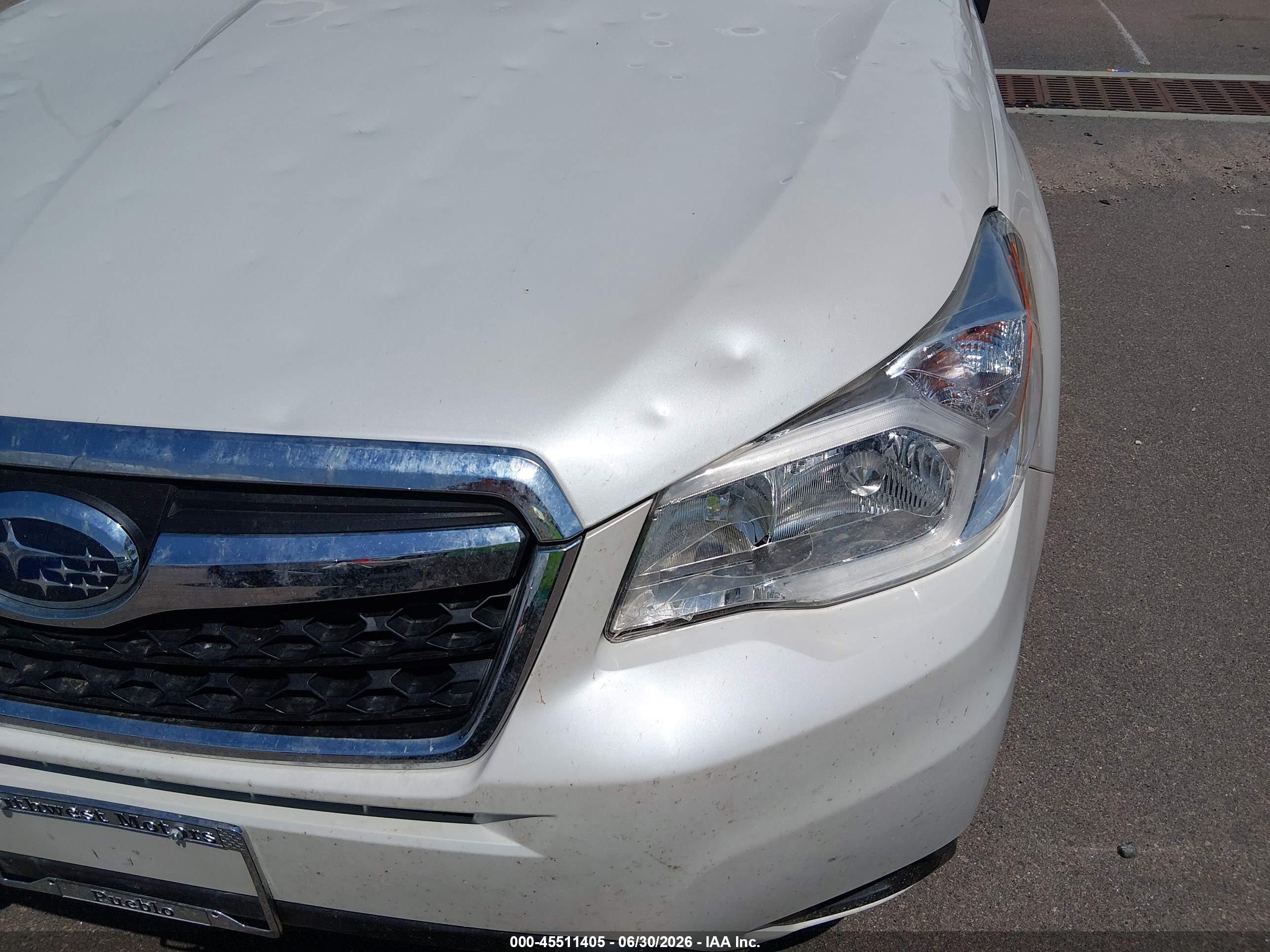 2015 Subaru Forester 2.5i Touring White vin: JF2SJAWC7FH837952
