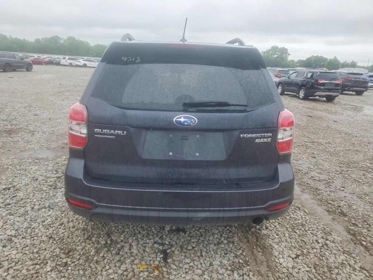 2015 Subaru Forester 2.5i Touring Black vin: JF2SJAWC8FH524313