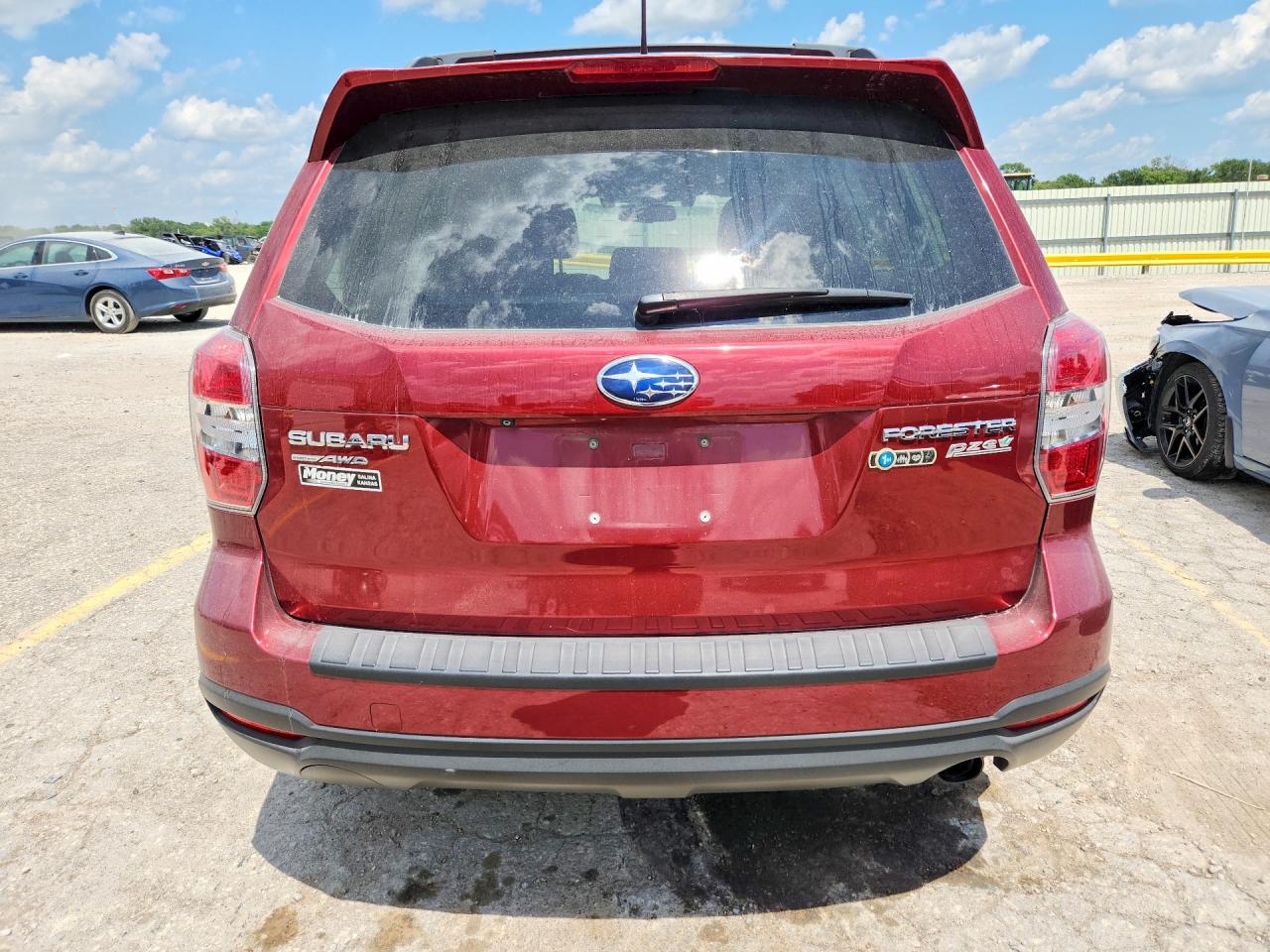 2015 Subaru Forester 2.5i Touring Красный vin: JF2SJAWC9FH524899