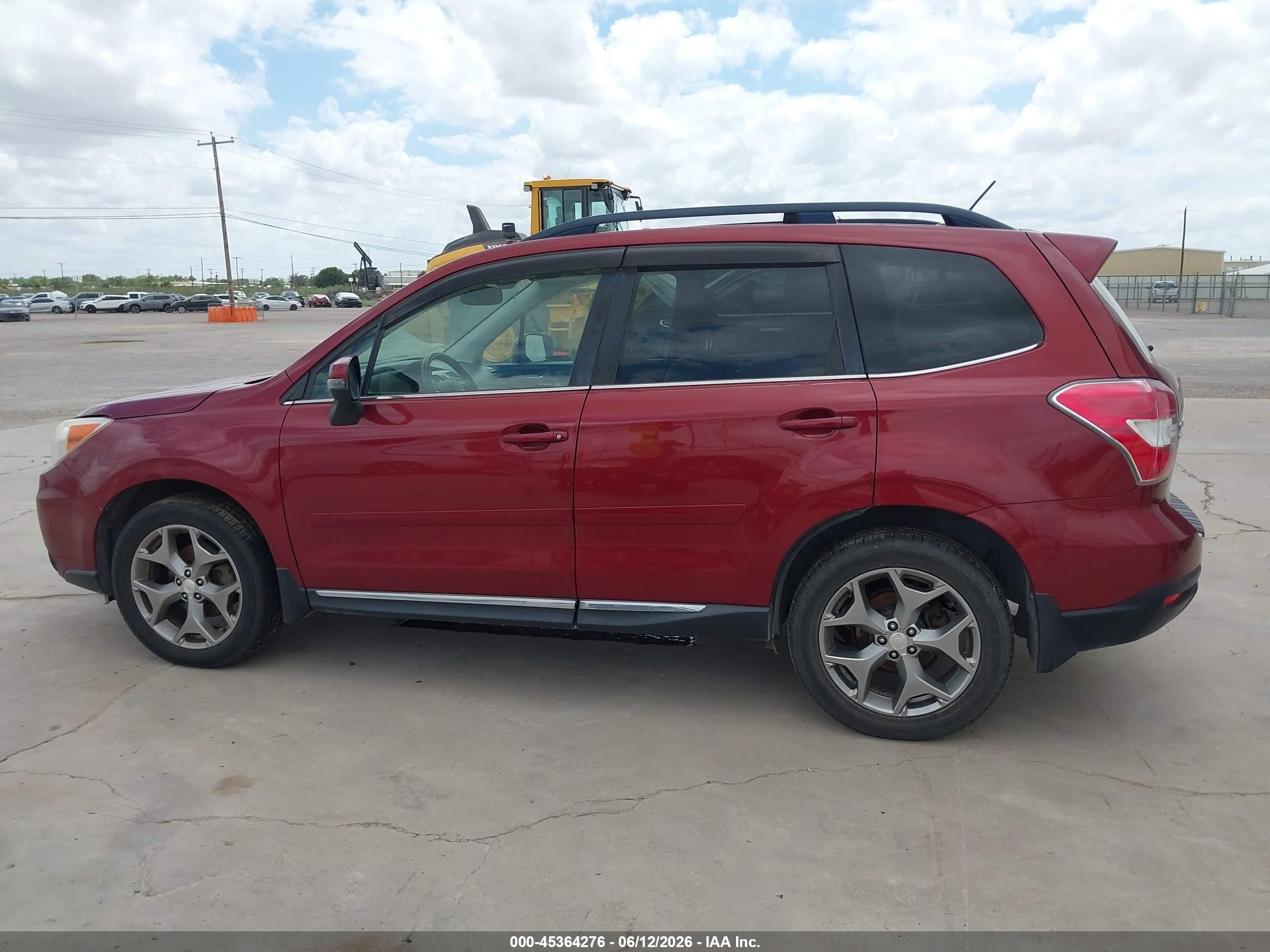 2015 Subaru Forester 2.5i Touring Maroon vin: JF2SJAWCXFH490665