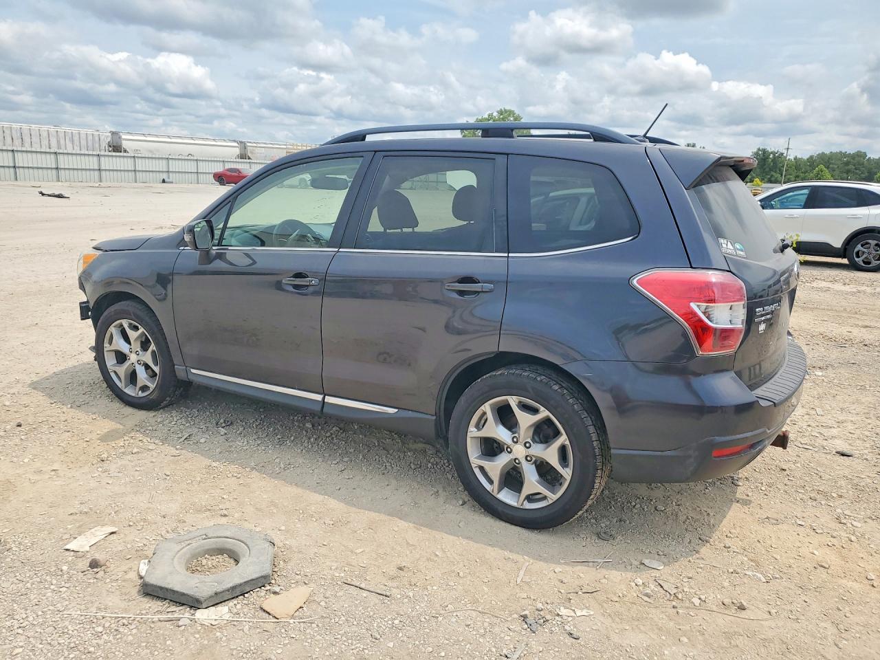 2015 Subaru Forester 2.5i Touring Black vin: JF2SJAWCXFH493856