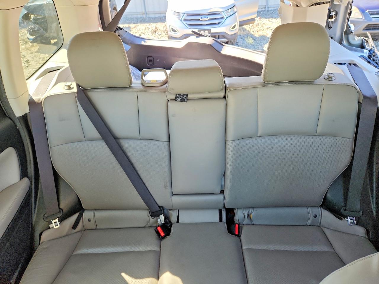2015 Subaru Forester 2.5i Touring Silver vin: JF2SJAWCXFH499706