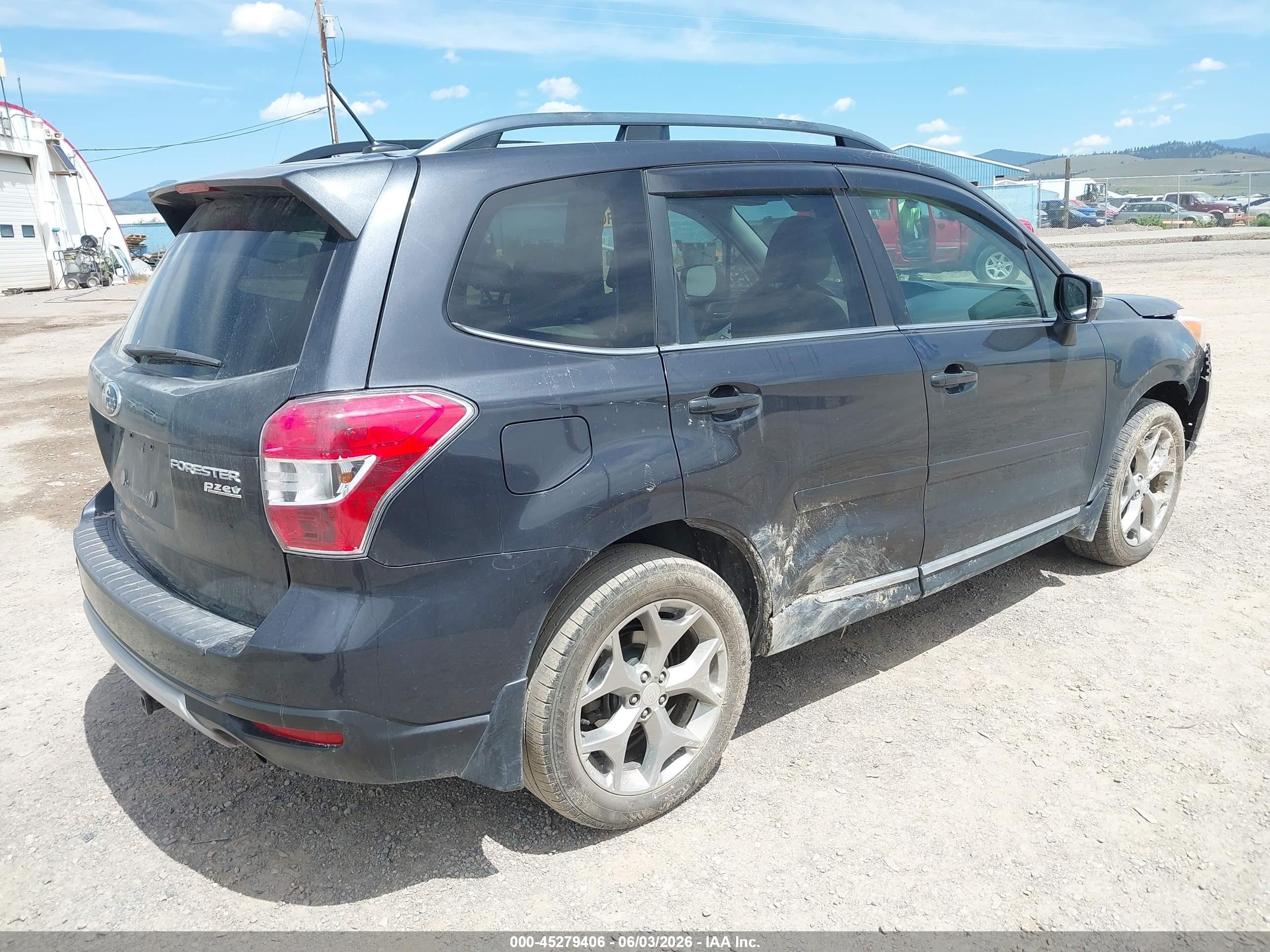 2015 Subaru Forester 2.5i Touring Gray vin: JF2SJAWCXFH542537