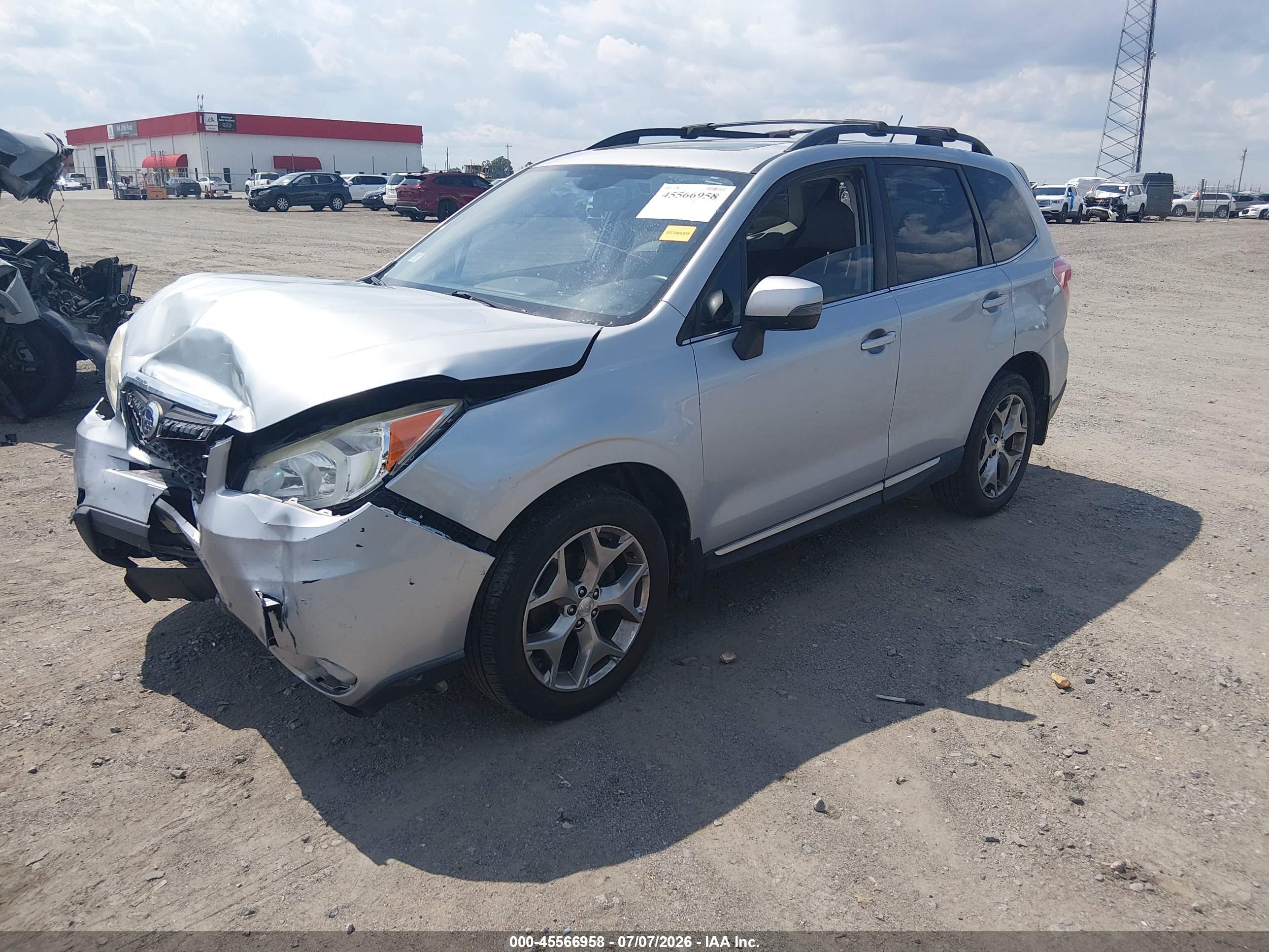 2015 Subaru Forester 2.5i Touring Silver vin: JF2SJAWCXFH579880