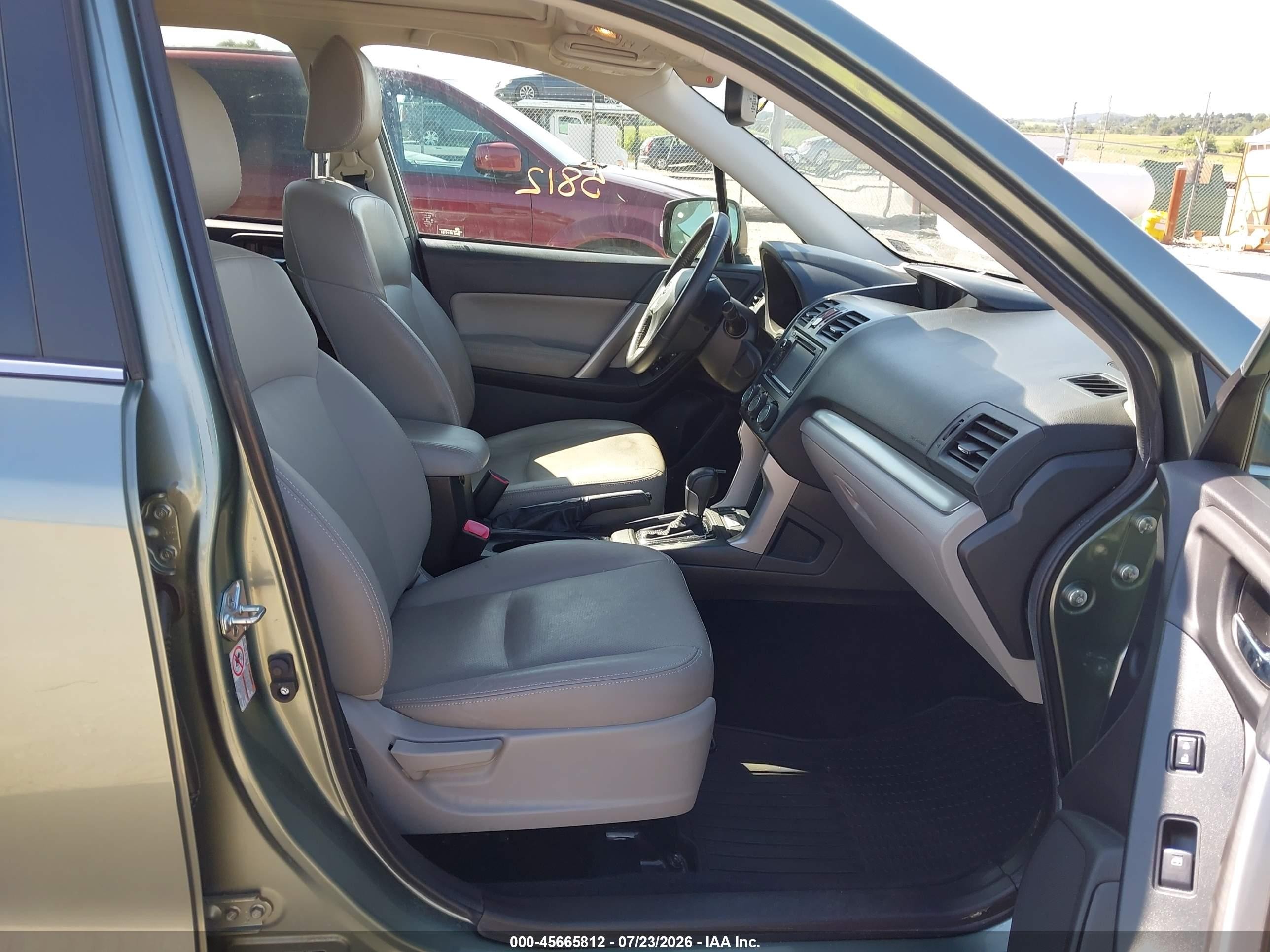 2015 Subaru Forester 2.5i Touring Green vin: JF2SJAWCXFH599059