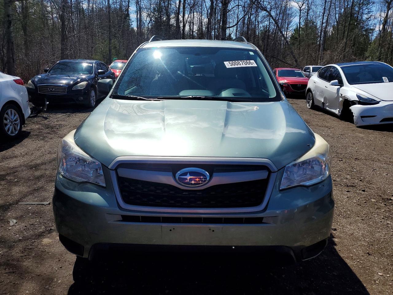 2014 Subaru Forester 2.5i Зеленый vin: JF2SJCAC1EH437516