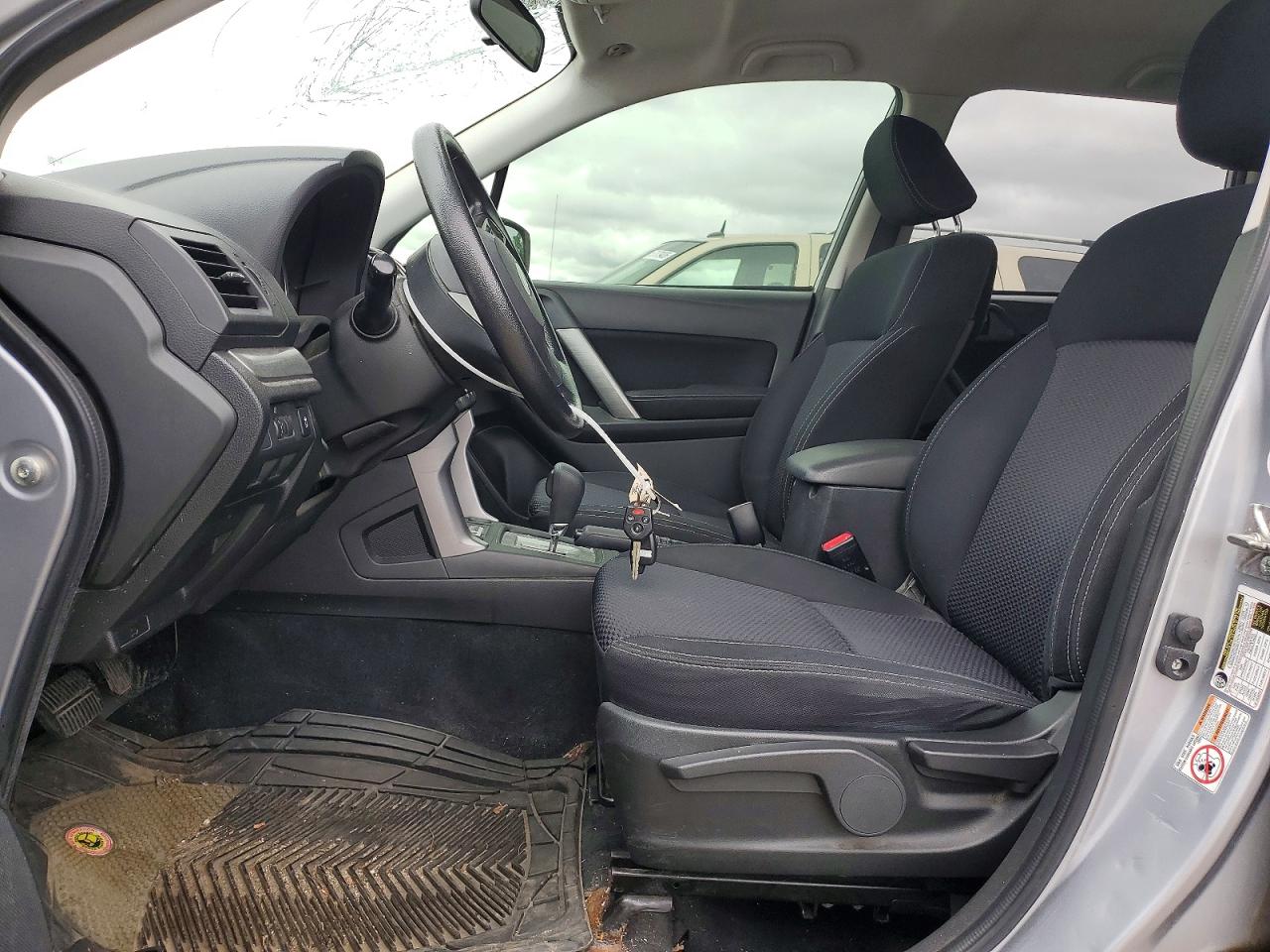 2014 Subaru Forester 2.5i Silver vin: JF2SJCAC4EH423495