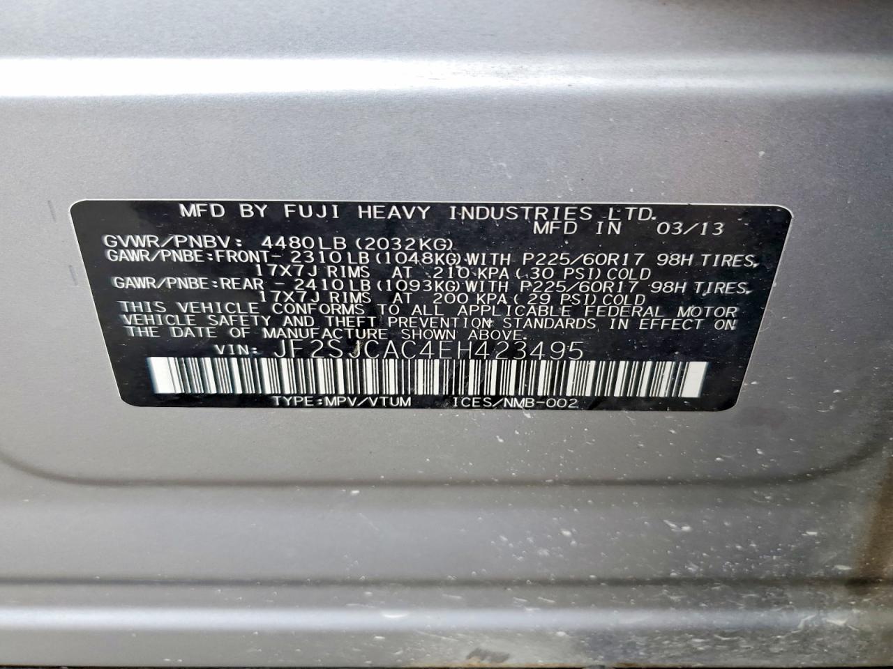 2014 Subaru Forester 2.5i Silver vin: JF2SJCAC4EH423495