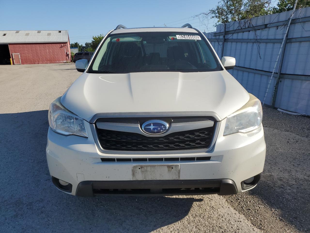 2015 Subaru Forester 2.5i Limited White vin: JF2SJCHC1FH475190 Damage: Front Bumper, Chipped, 4