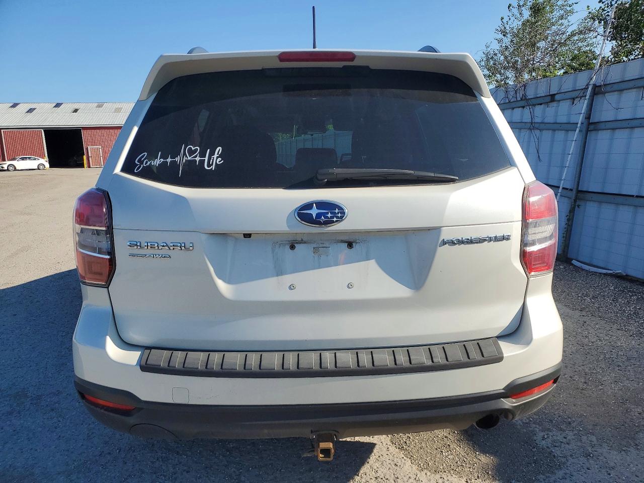 2015 Subaru Forester 2.5i Limited White vin: JF2SJCHC1FH475190