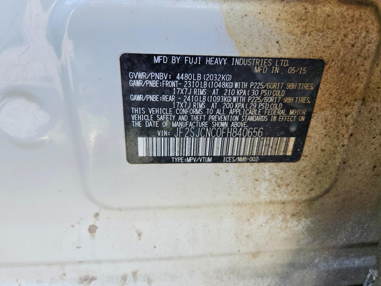 2015 Subaru Forester 2.5i White vin: JF2SJCNC0FH840656