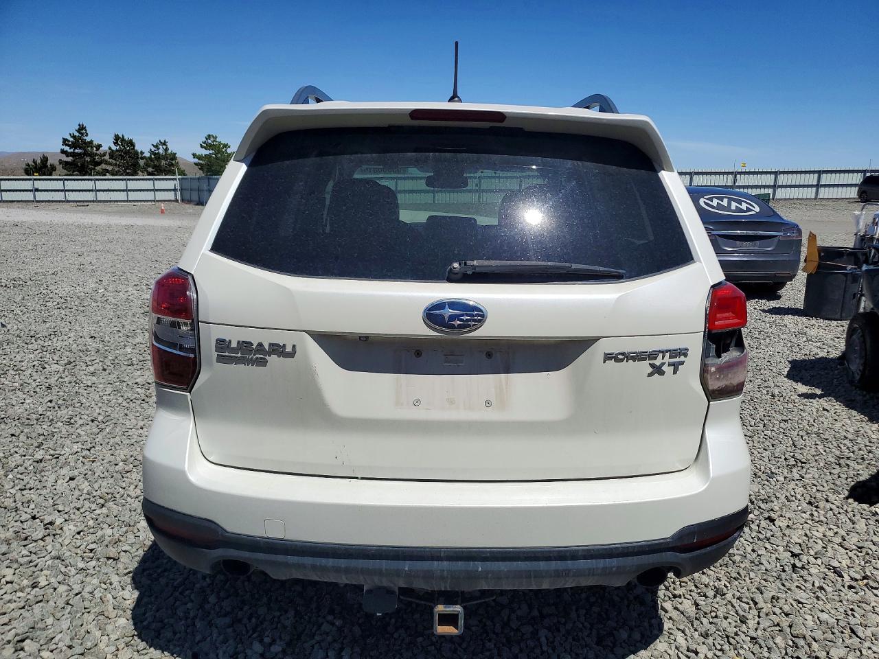 2015 Subaru Forester 2.0xt Premium White vin: JF2SJGDC3FH482459