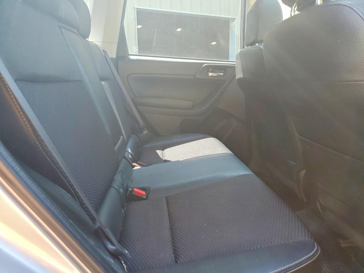 2014 Subaru Forester 2.0xt Premium Silver vin: JF2SJGDC4EH497972