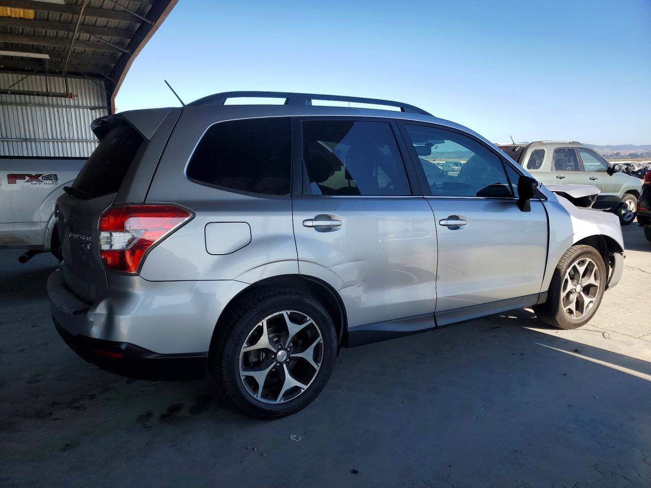 2014 Subaru Forester 2.0xt Premium Silver vin: JF2SJGDC8EH541651