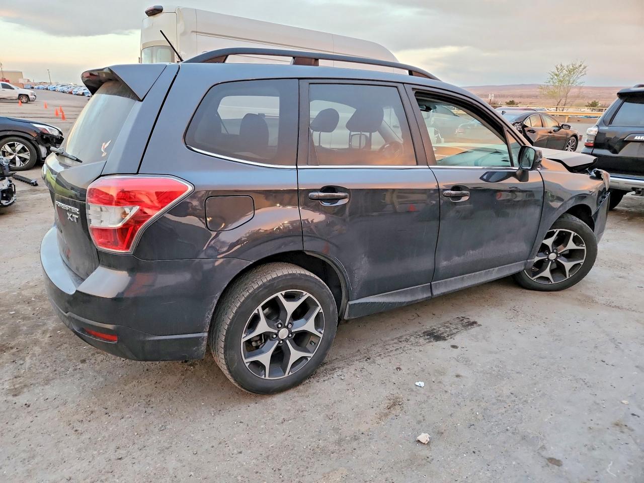 2015 Subaru Forester 2.0xt Premium Gray vin: JF2SJGDCXFH825834