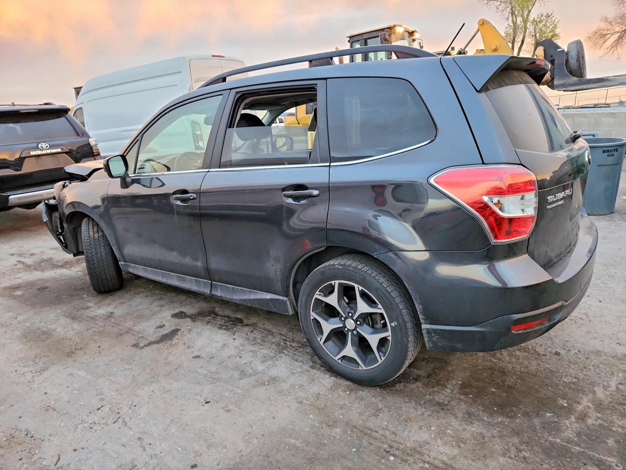 2015 Subaru Forester 2.0xt Premium Gray vin: JF2SJGDCXFH825834
