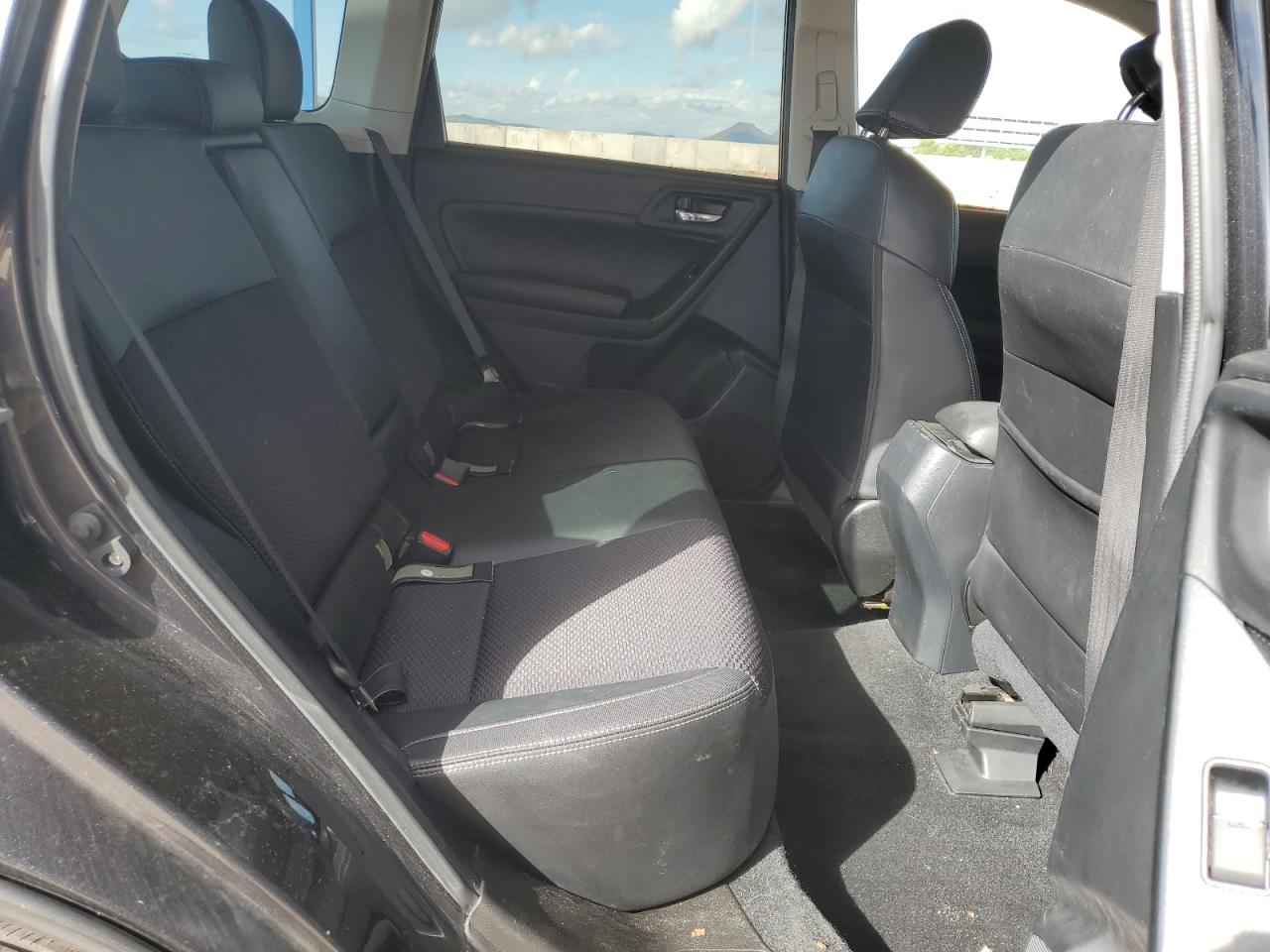 2018 Subaru Forester 2.0xt Premium Charcoal vin: JF2SJGEC5JH585423
