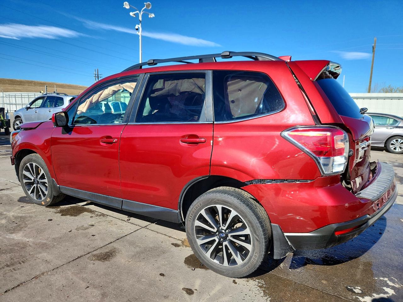 2017 Subaru Forester 2.0xt Premium Red vin: JF2SJGEC8HH467571
