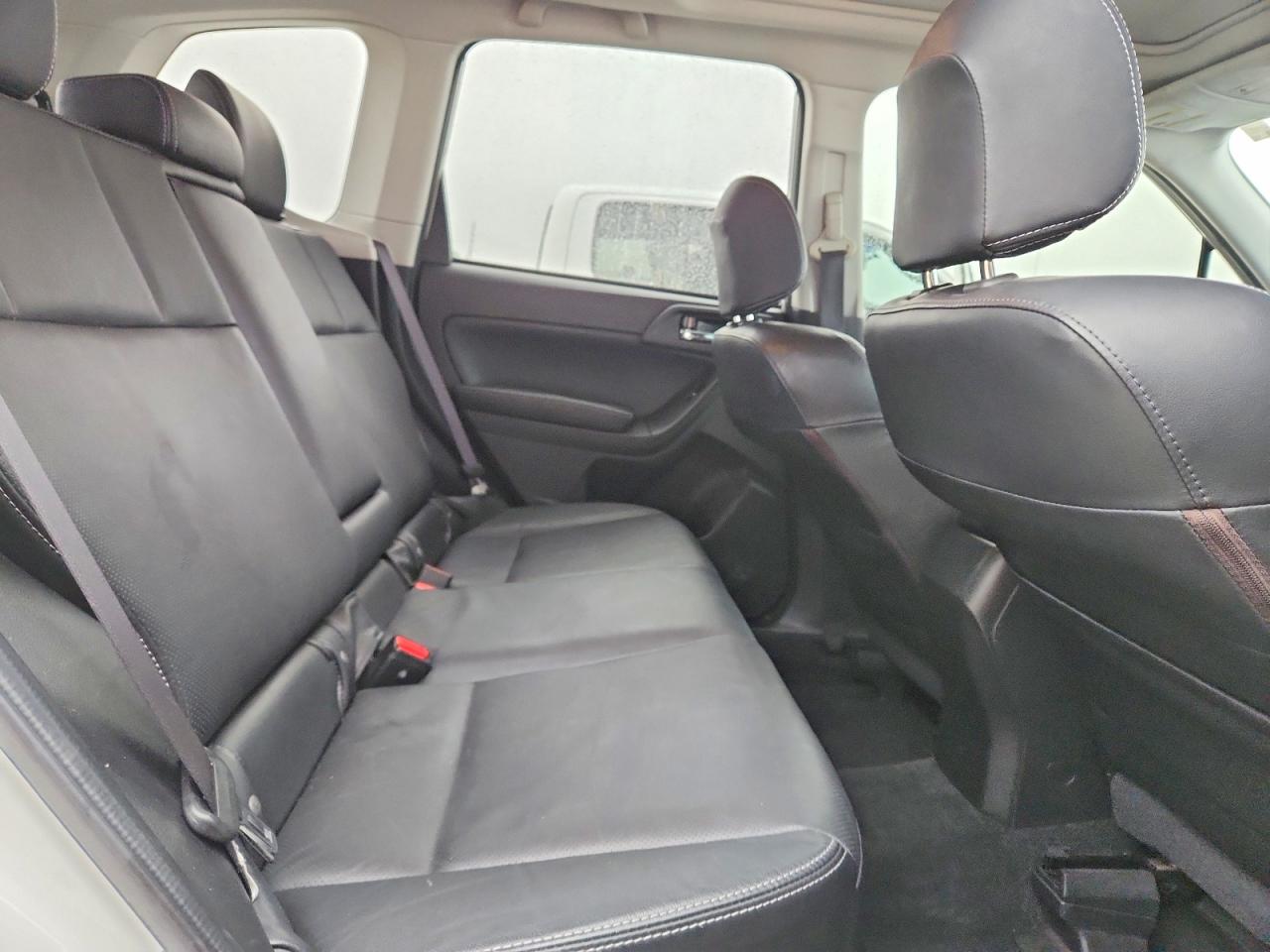 2014 Subaru Forester 2.0xt Touring White vin: JF2SJGMC2EH426754