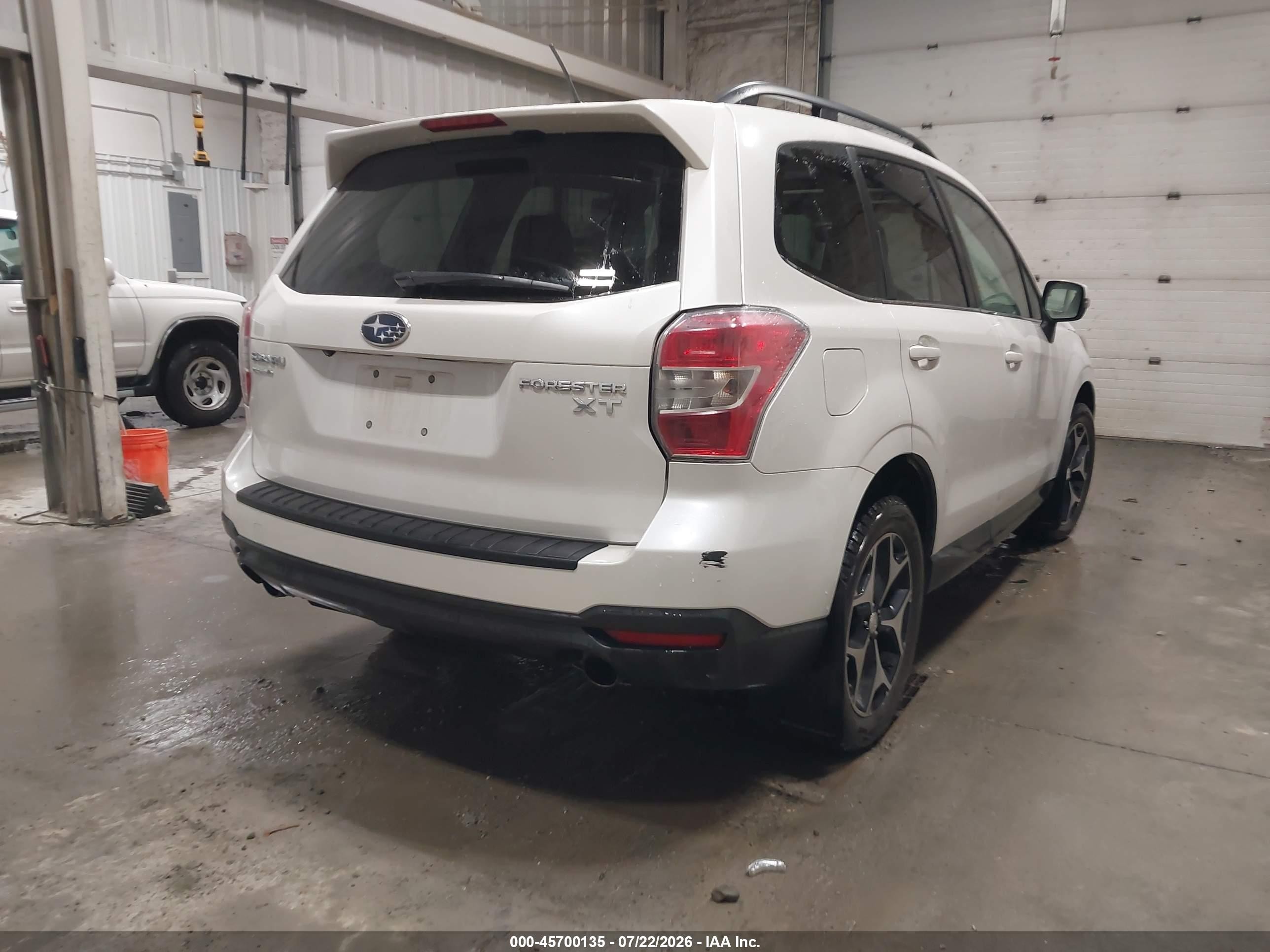 2014 Subaru Forester 2.0xt Touring White vin: JF2SJGMC5EH449333
