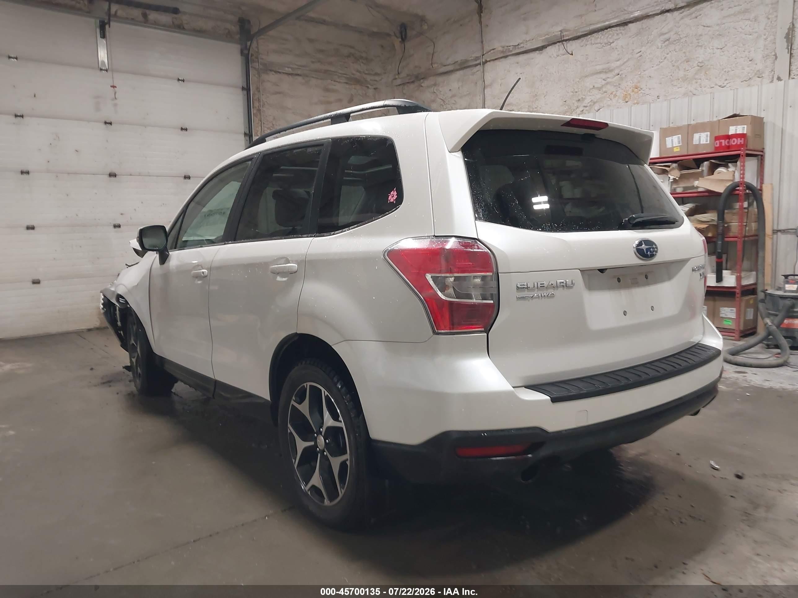 2014 Subaru Forester 2.0xt Touring White vin: JF2SJGMC5EH449333